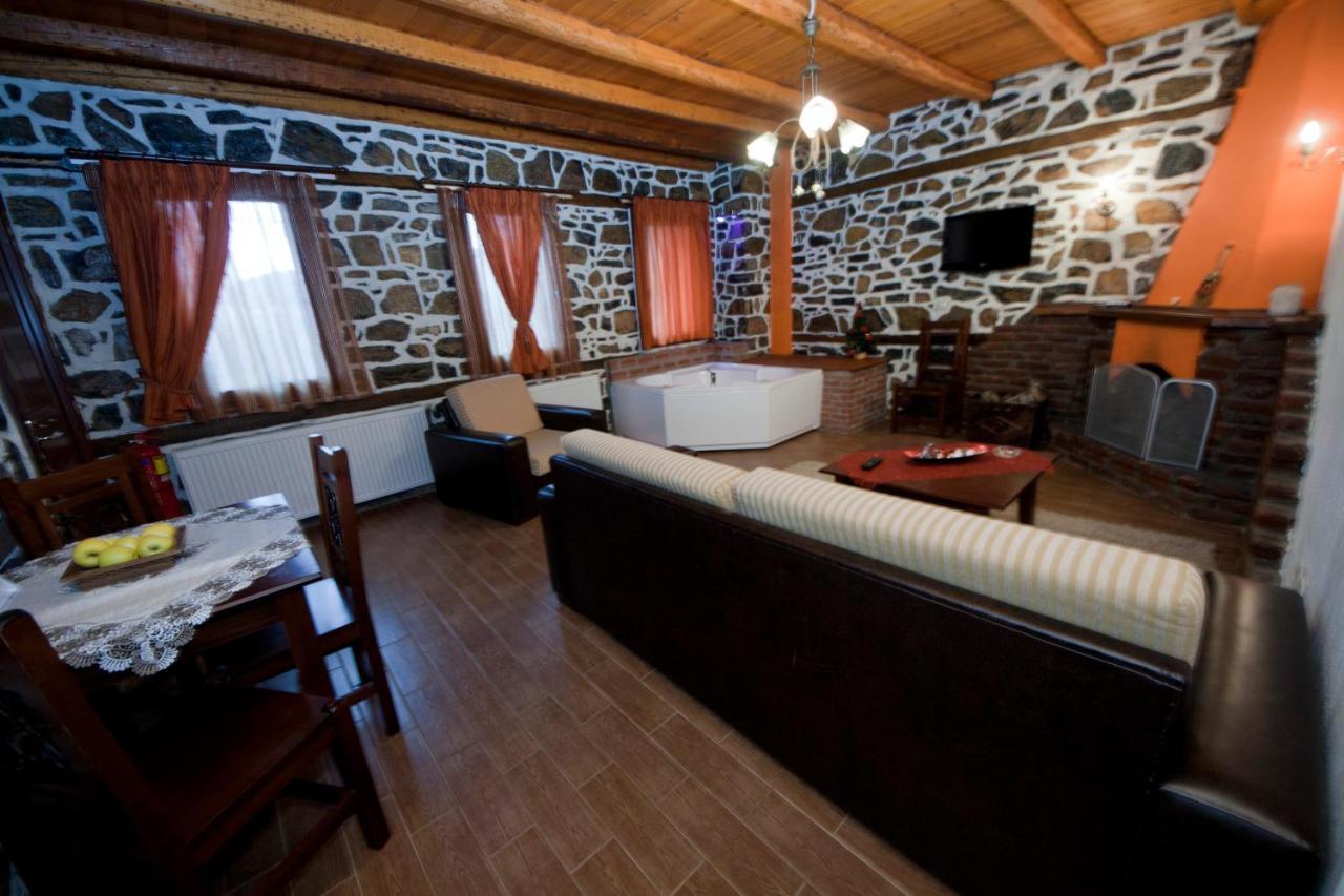 Traditional Guesthouse Siantsis Agios Athanasios  Exteriör bild